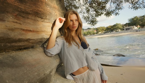 Shooting Medium Format Portraits With the Fujifilm GF 32-64mm f/4