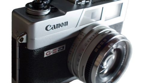 Canon Contemplates Entering the Retro Camera Market Amid Rising Popularity